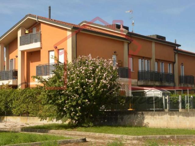 Appartamento in vendita di 102 m² in Via Badoere