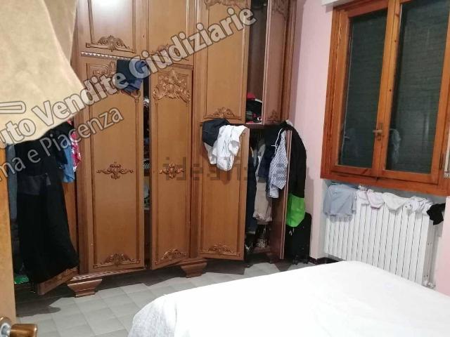 Appartamento in vendita di 102 m² in Via Brigate Garibaldi