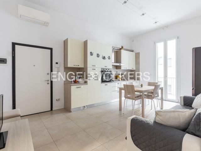 Appartamento in vendita di 102 m² in Via Giacomo Matteotti