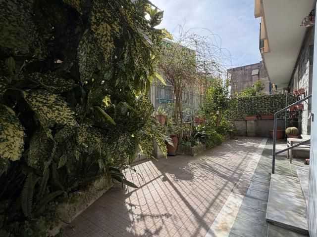 Appartamento in vendita di 102 m² in Via Gian Battista Gaulli