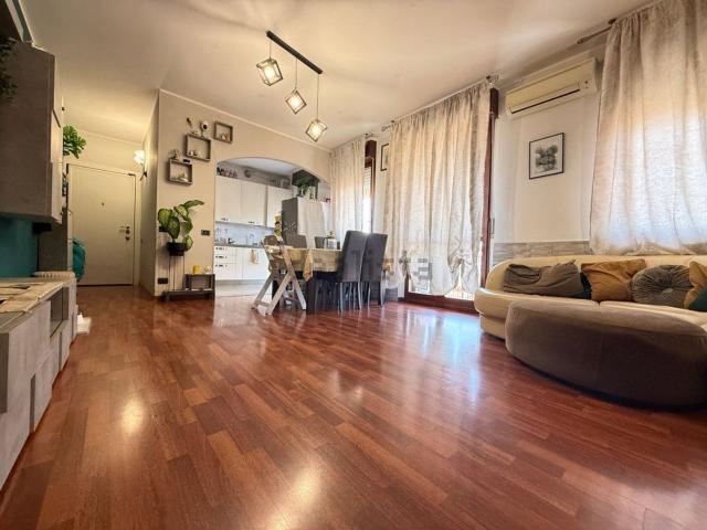 Appartamento in vendita di 102 m² in Via Greppi