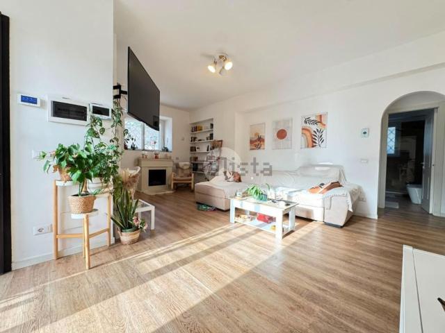 Appartamento in vendita di 102 m² in Via Guglielmo Rondelet