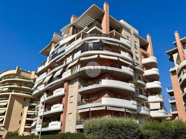 Appartamento in vendita di 102 m² in Via Dario Niccodemi, 80