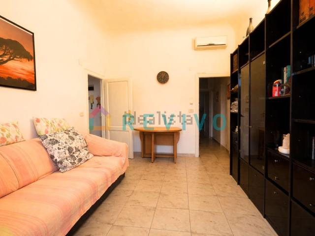 Appartamento in vendita di 102 m² in Via dei Velluti, 10