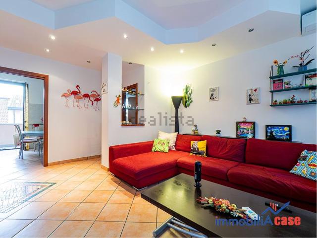 Appartamento in vendita di 102 m² in Via del Lavoro, 10