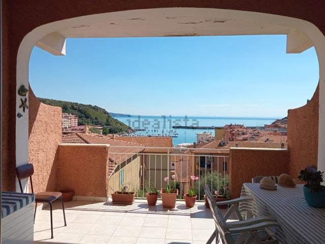 Appartamento in vendita di 102 m² in Via della Costa