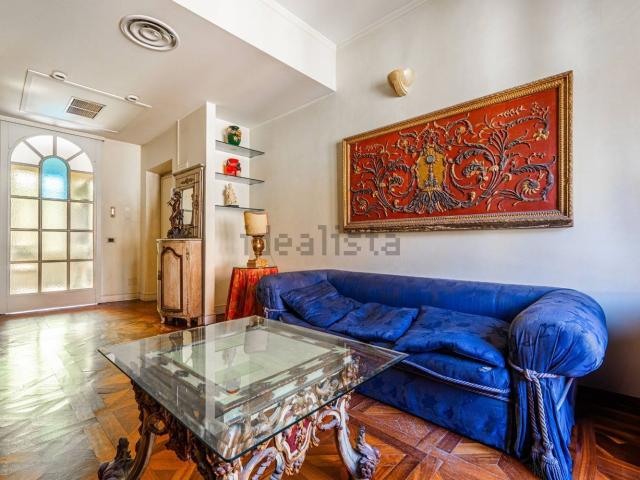 Appartamento in vendita di 102 m² in Via della Moscova, 66