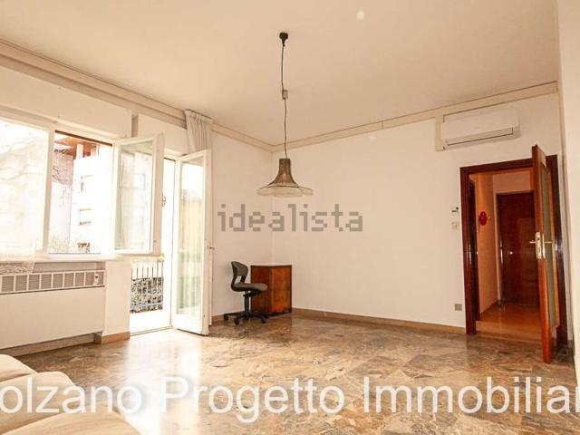 Appartamento in vendita di 102 m² in Via delle Fucine