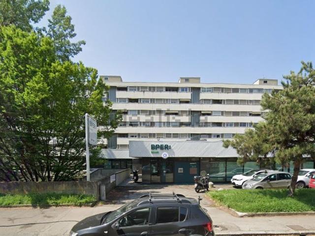 Appartamento in vendita di 102 m² in Via di Corticella, 216