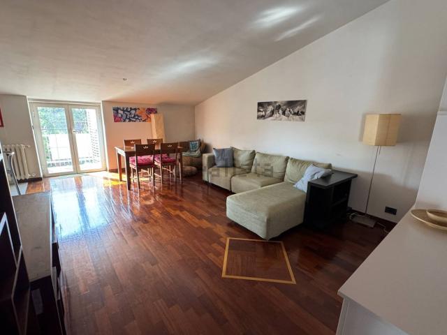 Appartamento in vendita di 102 m² in Via di Macchia Saponara