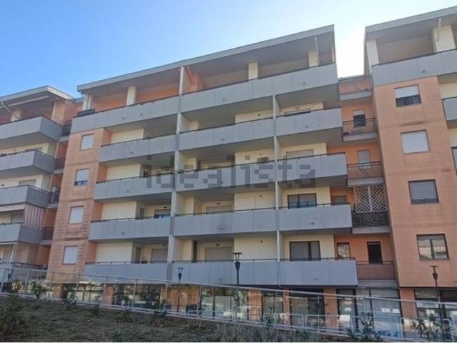 Appartamento in vendita di 102 m² in Via di Sotto, 3