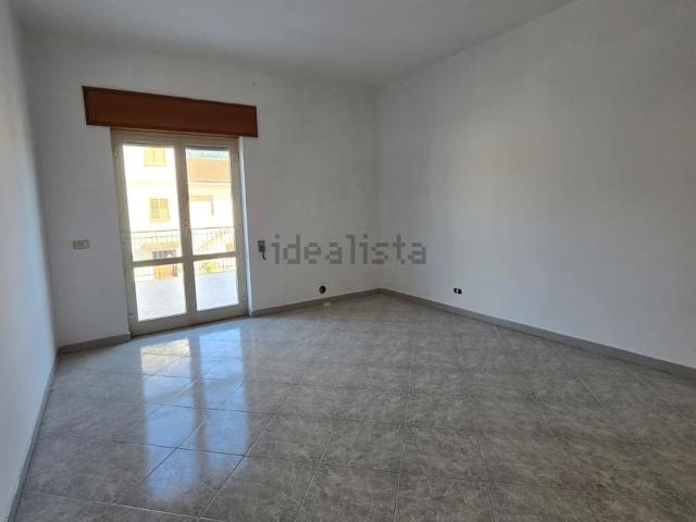 Appartamento in vendita di 102 m² in Via Fragale
