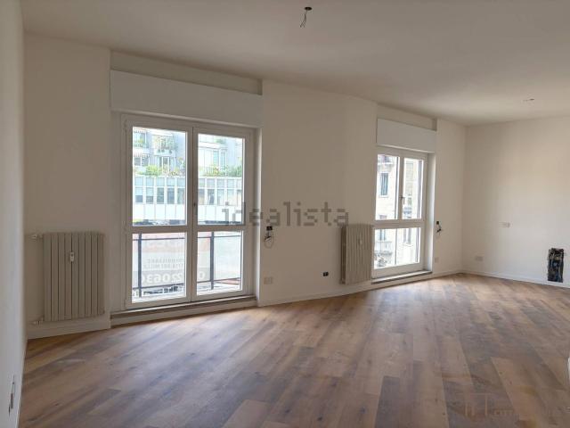 Appartamento in vendita di 102 m² in Via Francesco Cucchi