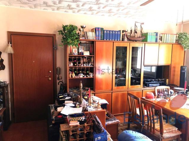 Appartamento in vendita di 102 m² in Via Francesco Zanardi