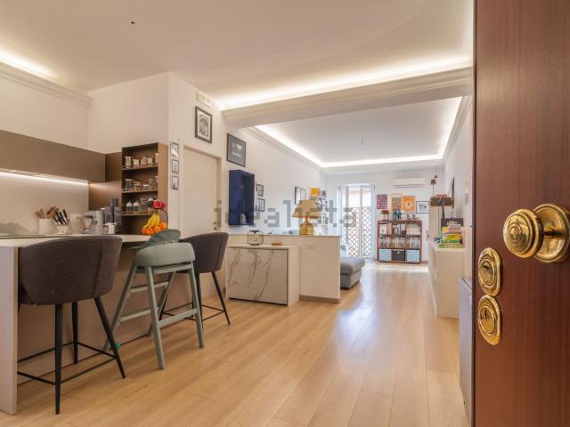 Appartamento in vendita di 102 m² in Via Istria, 40