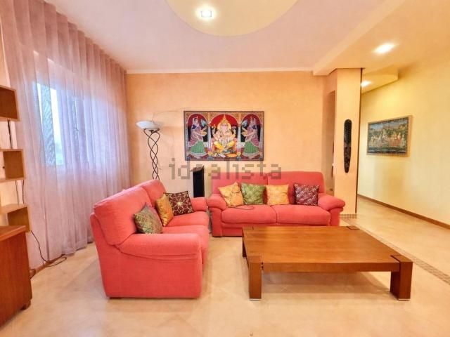 Appartamento in vendita di 102 m² in Via Orazio Fiume