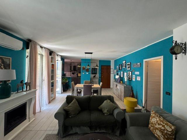 Appartamento in vendita di 102 m² in Via Leone Leoni, 28