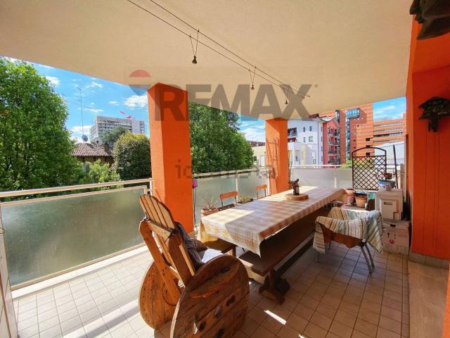 Appartamento in vendita di 102 m² in Via Ludovico Ariosto, 23