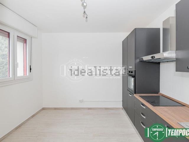 Appartamento in vendita di 102 m² in Via Luigi Bay, 26