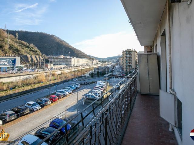 Appartamento in vendita di 102 m² in Via Molassana, 38