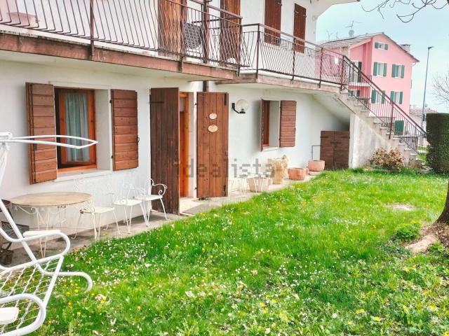 Appartamento in vendita di 102 m² in Via Monti Lessini, 37