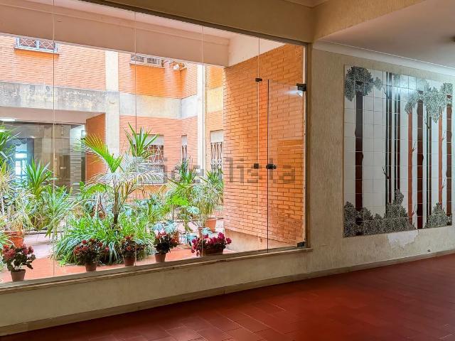 Appartamento in vendita di 102 m² in Via Mare di Bering, 40