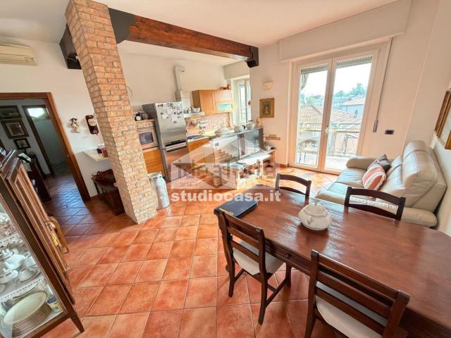 Appartamento in vendita di 102 m² in Via Marinelli