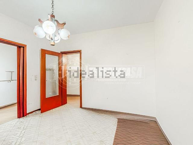 Appartamento in vendita di 102 m² in Via Marzabotto