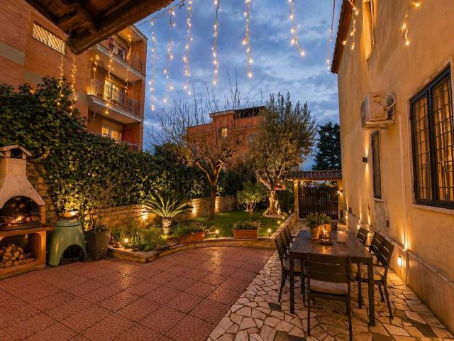 Appartamento in vendita di 102 m² in Via Massa Fiscaglia, 8