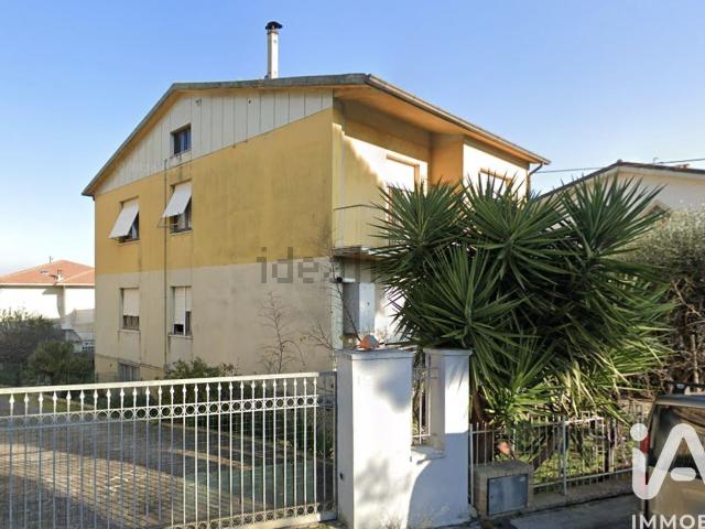 Appartamento in vendita di 102 m² in Via Mercantini, 7