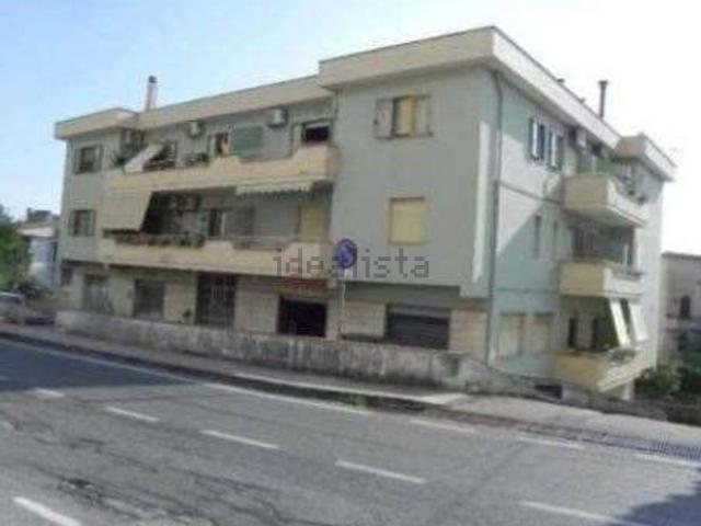 Appartamento in vendita di 102 m² in Via Nazionale, 10