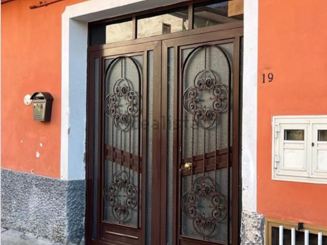 Appartamento in vendita di 102 m² in Via Salvo D&apos Acquisto