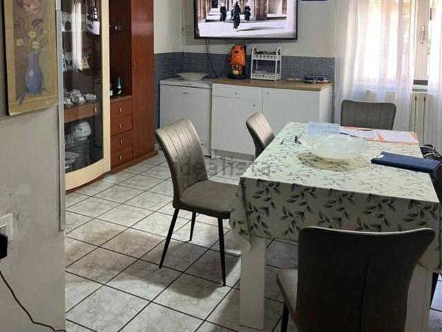 Appartamento in vendita di 102 m² in Via Salvo D&apos Acquisto, 9