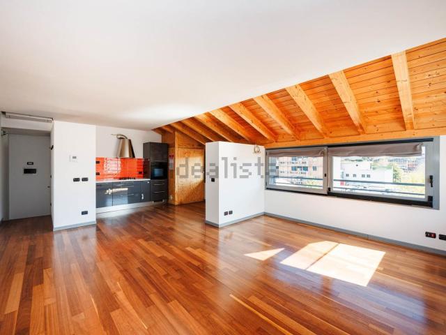 Appartamento in vendita di 102 m² in Via San Giovanni Bosco, 27