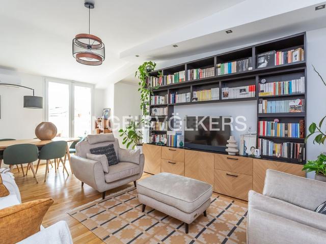 Appartamento in vendita di 102 m² in Via Sergio Forti