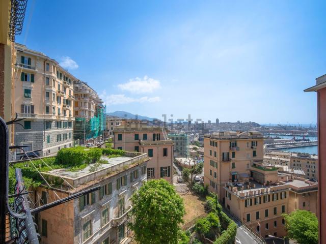 Appartamento in vendita di 102 m² in Via Pagano Doria