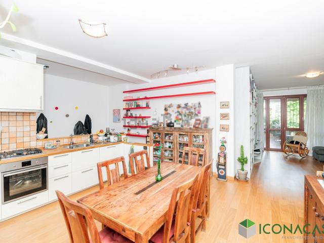 Appartamento in vendita di 102 m² in Via Papa Giovanni XXIII, 24