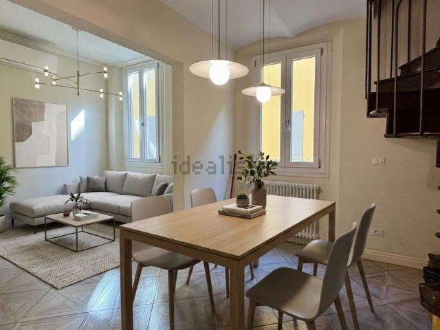 Appartamento in vendita di 102 m² in Via Parigi, 7