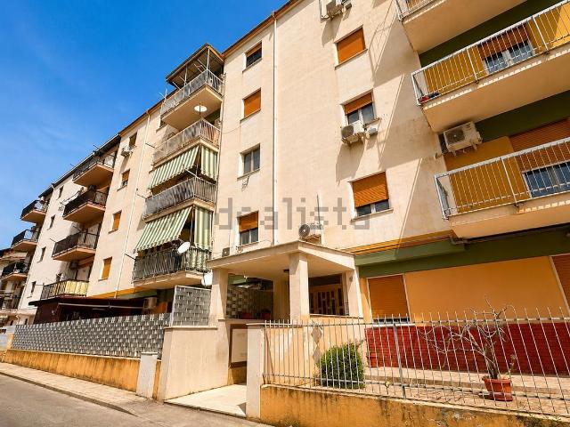 Appartamento in vendita di 102 m² in Via Petrulla, 18