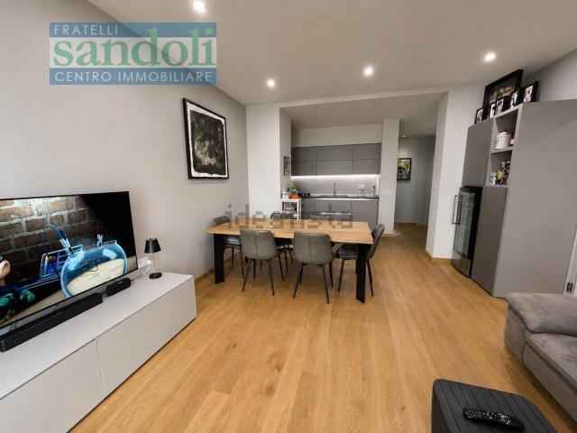 Appartamento in vendita di 102 m² in Via Pietro Micca, 48