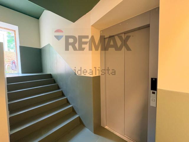 Appartamento in vendita di 102 m² in Via Pio Riego Gambini