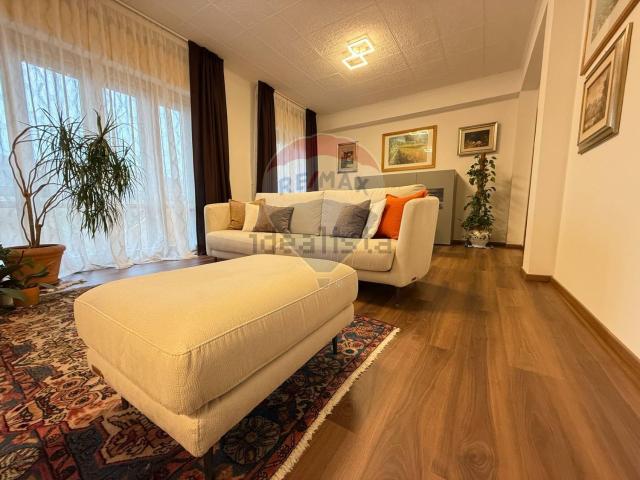 Appartamento in vendita di 102 m² in Via Roma, 58