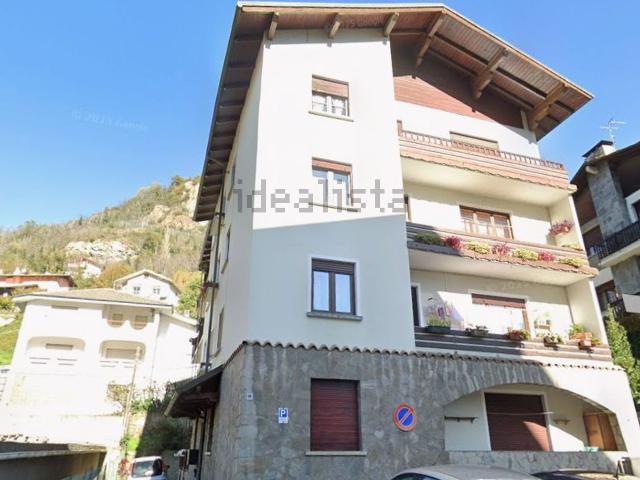 Appartamento in vendita di 102 m² in Via Tour de Grange, 19