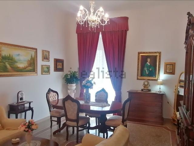 Appartamento in vendita di 102 m² in Via Tito Minniti, 75
