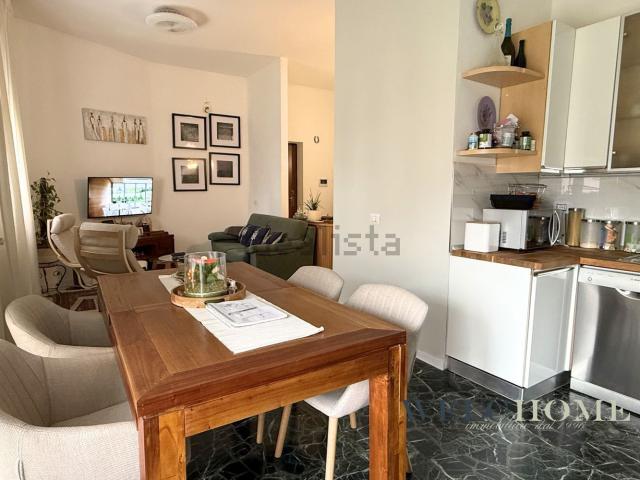 Appartamento in vendita di 102 m² in Via Trento, 16