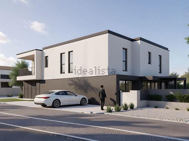 Appartamento in vendita di 102 m² in Via Treviso