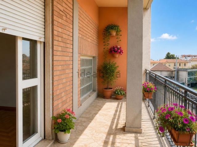 Appartamento in vendita di 102 m² in Via Tripoli, 17