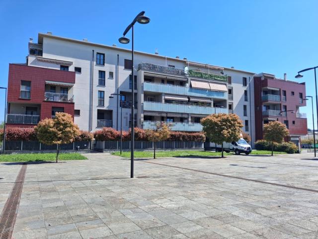 Appartamento in vendita di 102 m² in Via Umberto Giordano