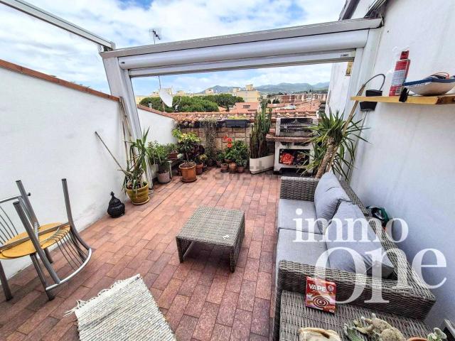 Appartamento in vendita di 102 m² in Via Uberto Mondolfi, 93