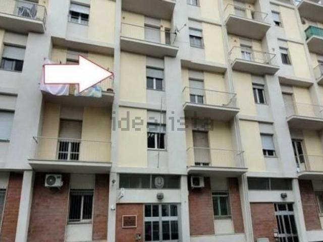 Appartamento in vendita di 102 m² in Via Ugo Foscolo, 128